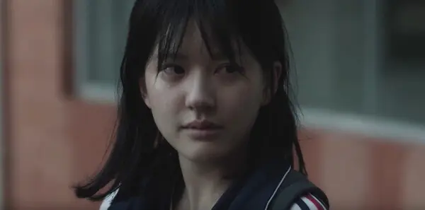 许我耀眼第4集剧照